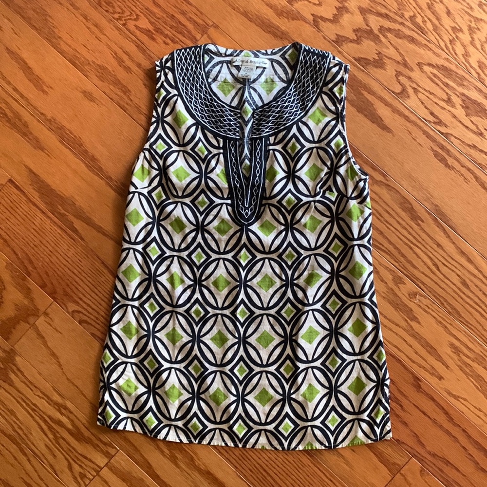 Sleeveless top